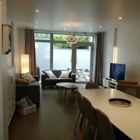 The Front Door N12 Casa vacanze Ypres